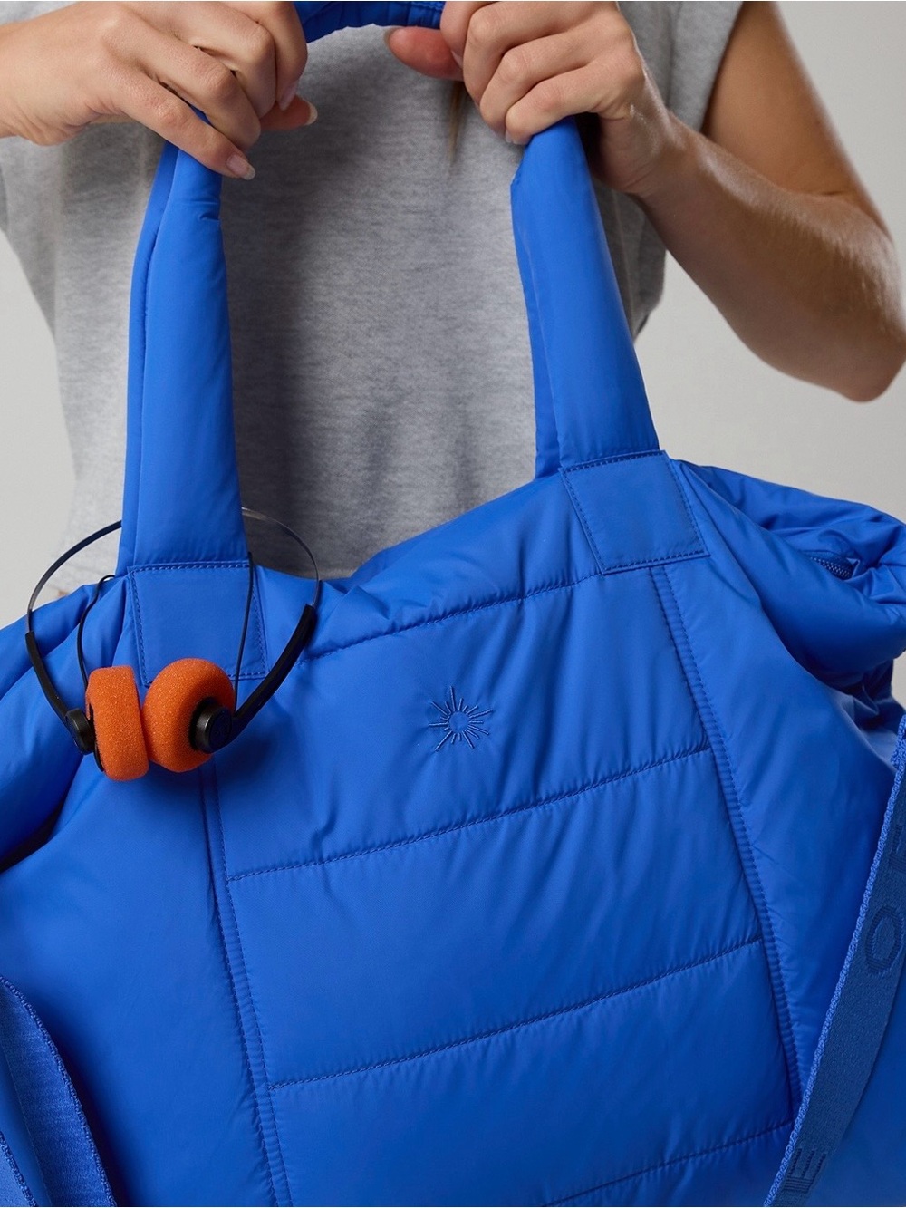 OFFLINE By Aerie Puff Love
Tote Bag in BLUE VIBE